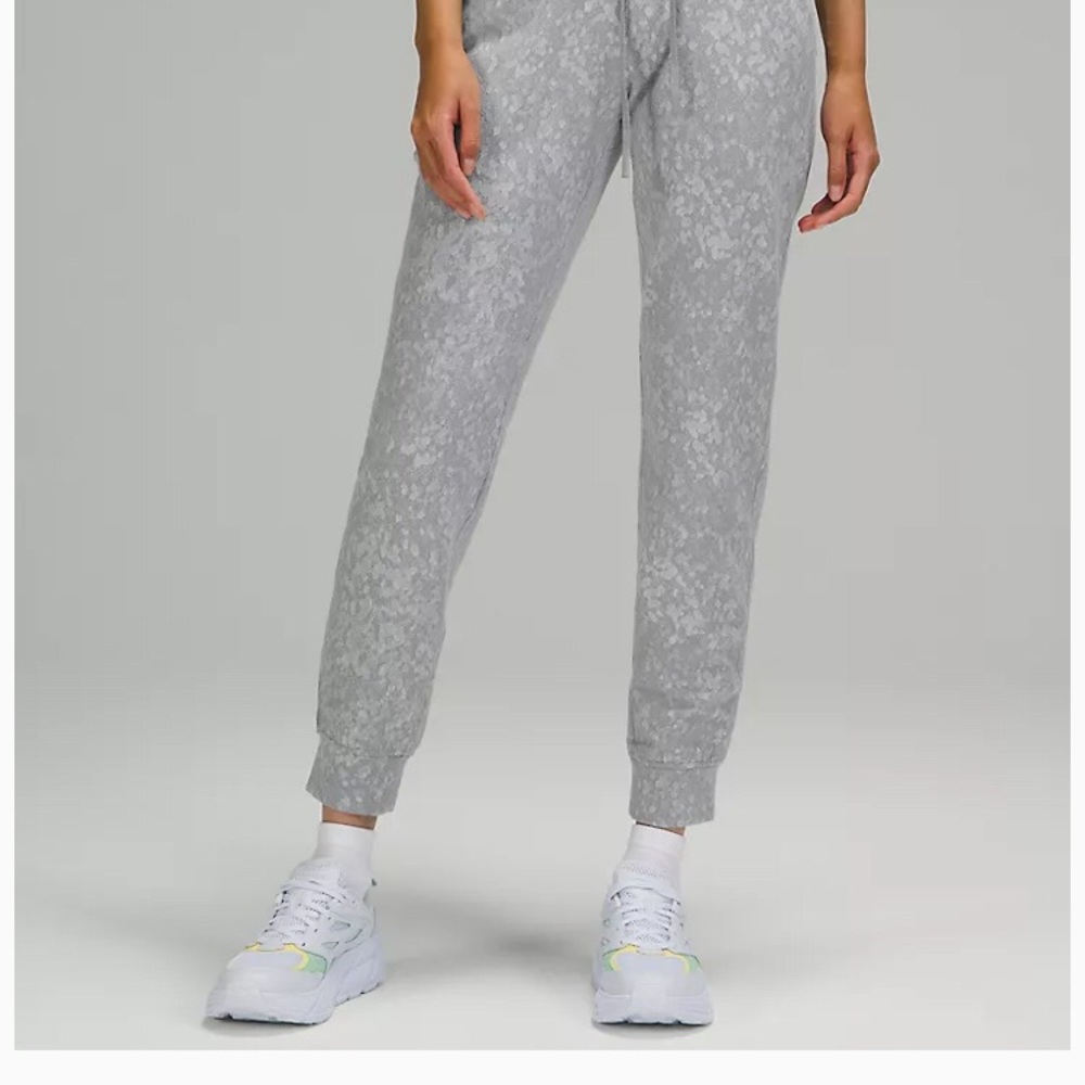 Ready to Rulu Jogger